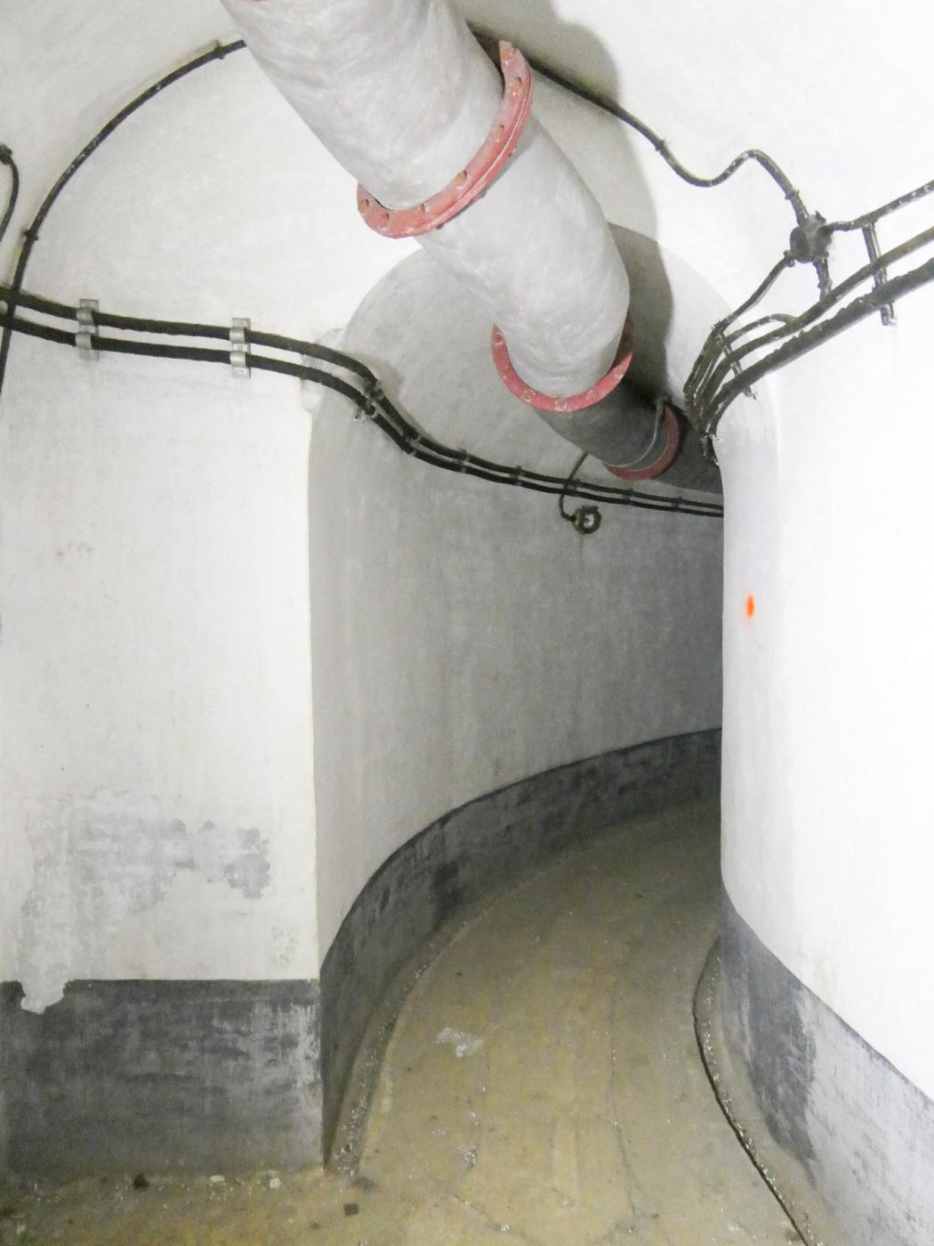 Ligne Maginot - CASTILLON (CN) - EO8 - (Ouvrage d'artillerie) - Accès vers le bloc 4 - ELLENA Daniel - CUNY Philippe