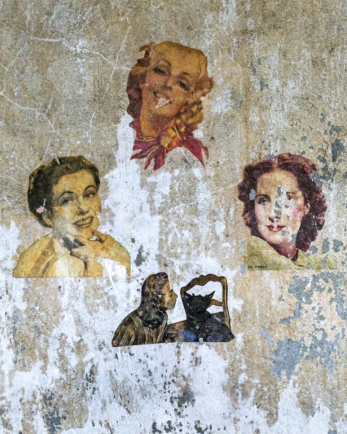 Ligne Maginot - WELSCHHOF - (Ouvrage d'infanterie) - 'Décoration' par l'équipage
Coupures de journaux d'époque, collées aux murs. - David Palmer