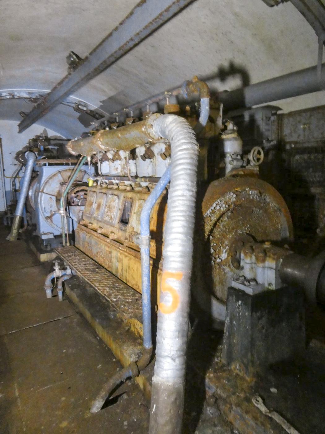 Ligne Maginot - CASTILLON (CN) - EO8 - (Ouvrage d'artillerie) -  - ELLENA Daniel - CUNY Philippe