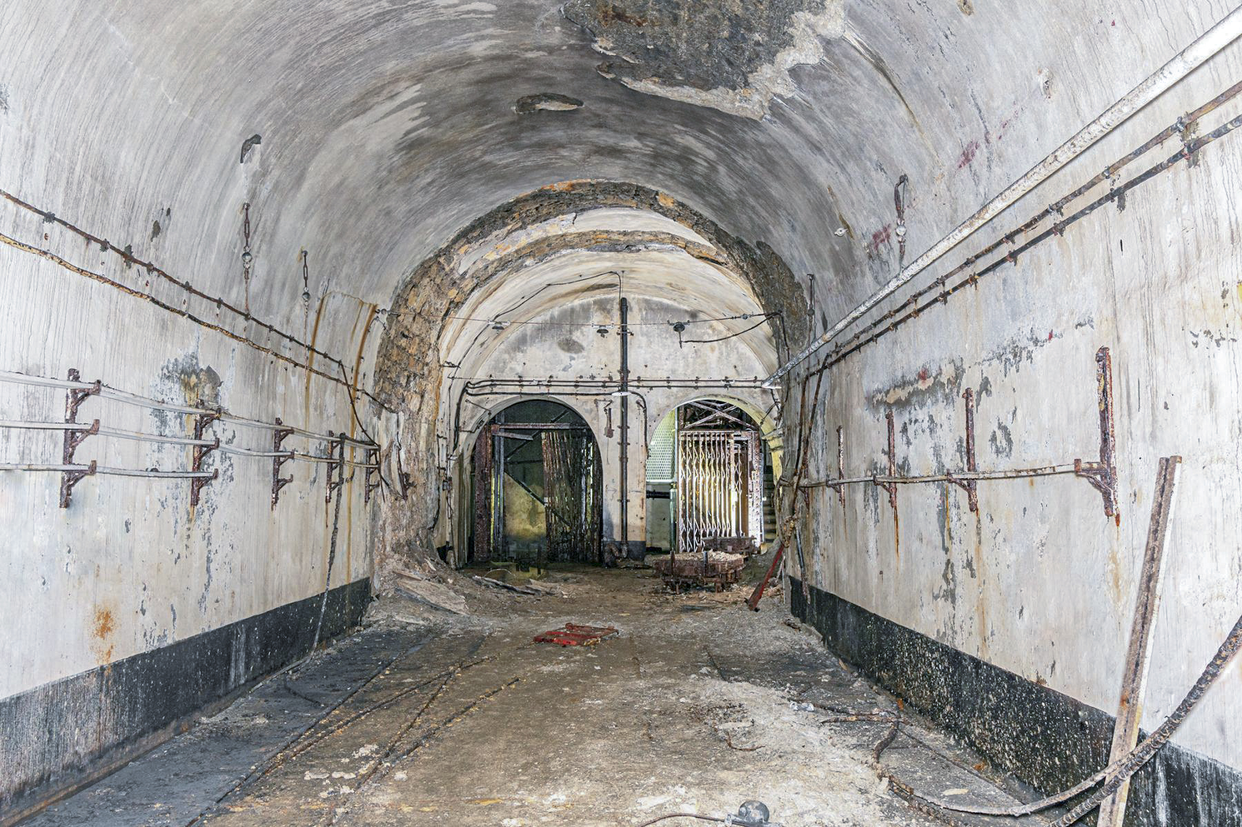 Ligne Maginot - SOETRICH - A11 - (Ouvrage d'artillerie) - Le bas de l'entrée munitions
 - David Palmer