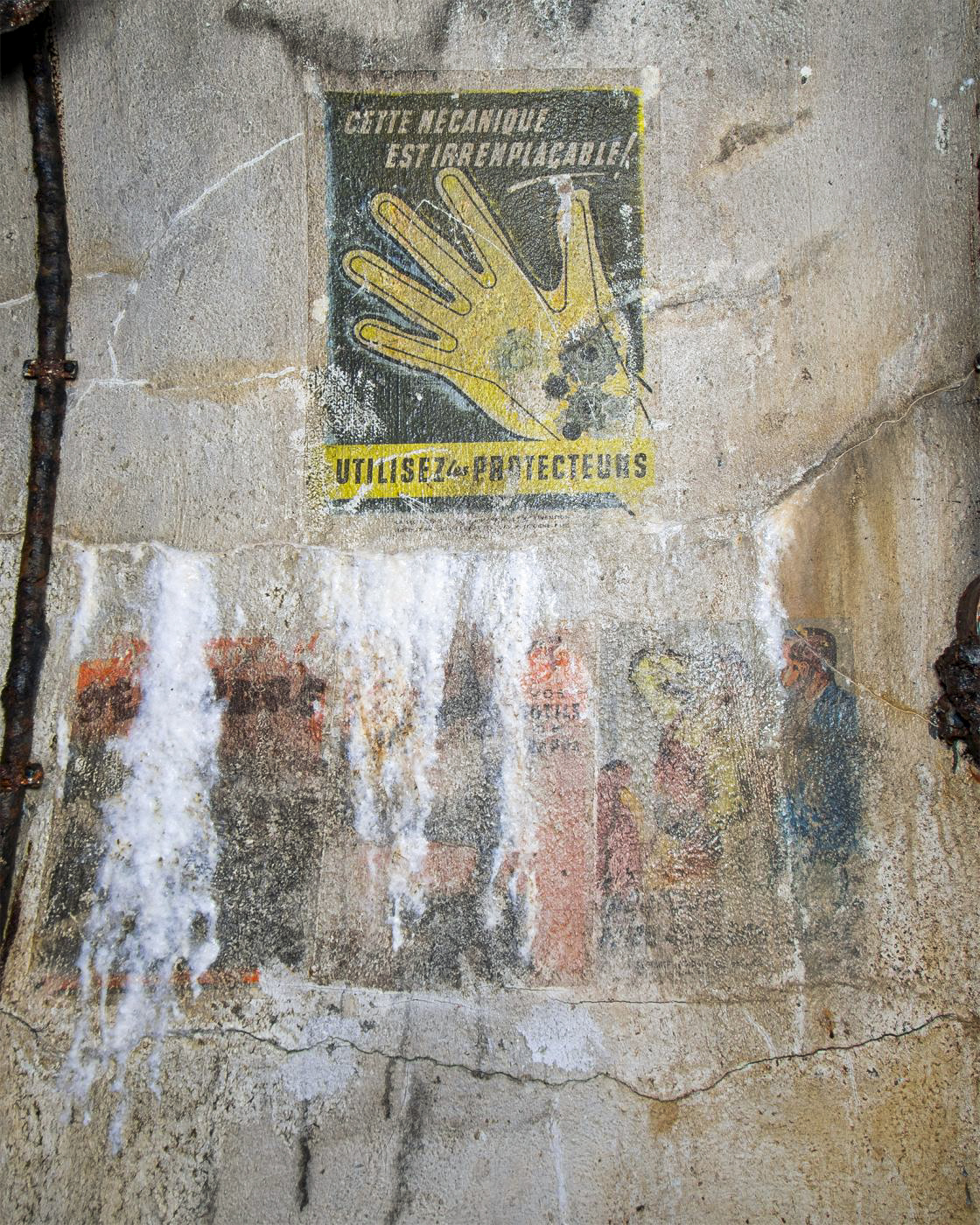 Ligne Maginot - BOVENBERG - A27 - (Ouvrage d'infanterie) - Affiches près de la salle des machines - David Palmer