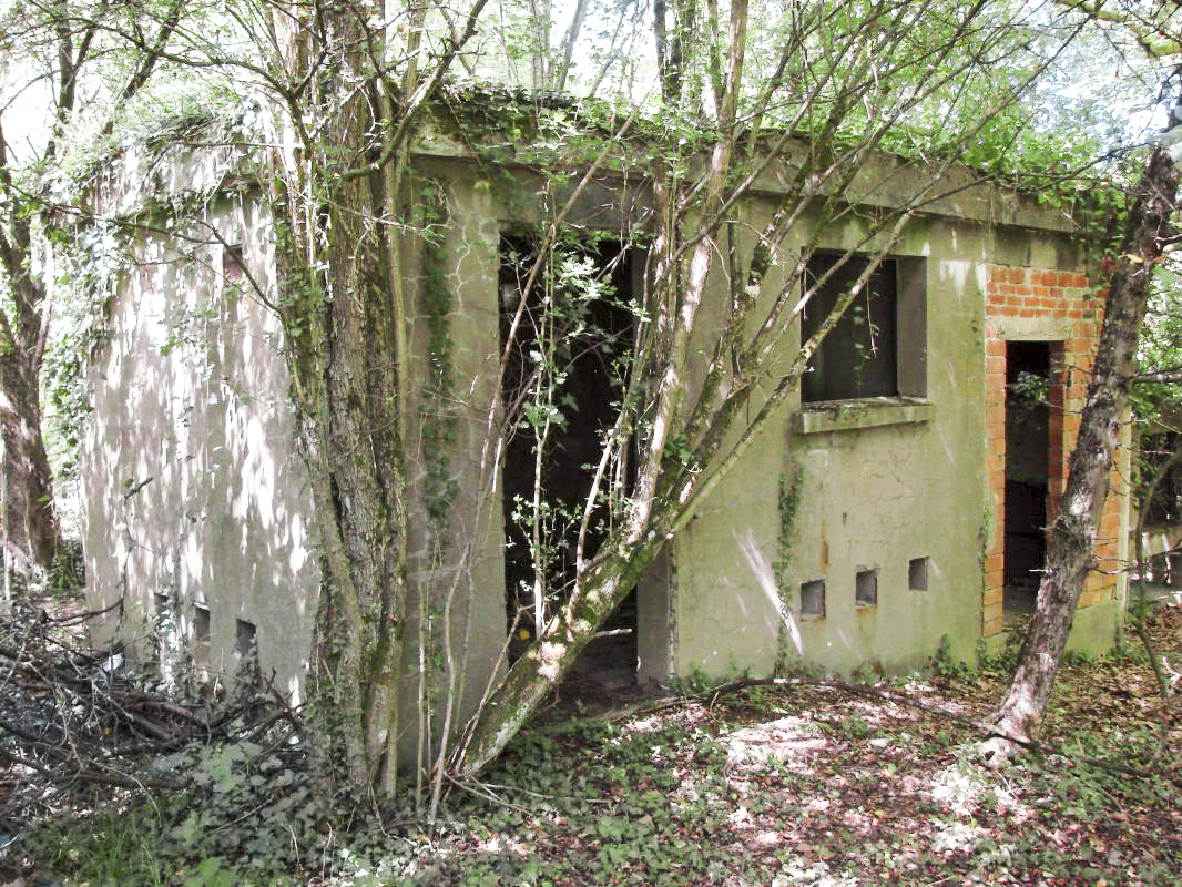 Ligne Maginot - BAN SAINT JEAN - (Camp de sureté) - Dépôt d'essence (Y2)