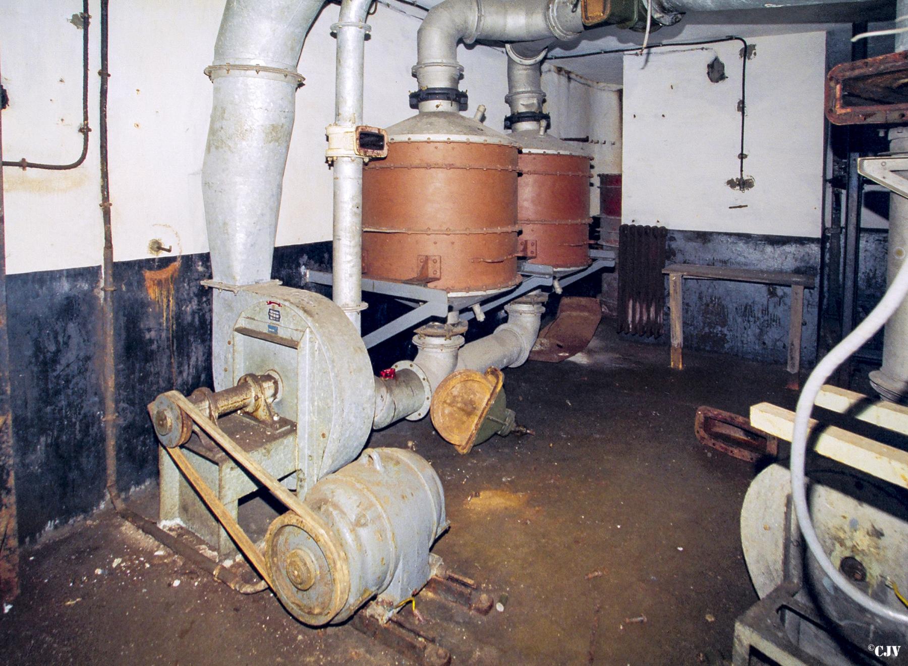 Ligne Maginot - SCHIESSECK - (Ouvrage d'artillerie) - Entrée munitions
