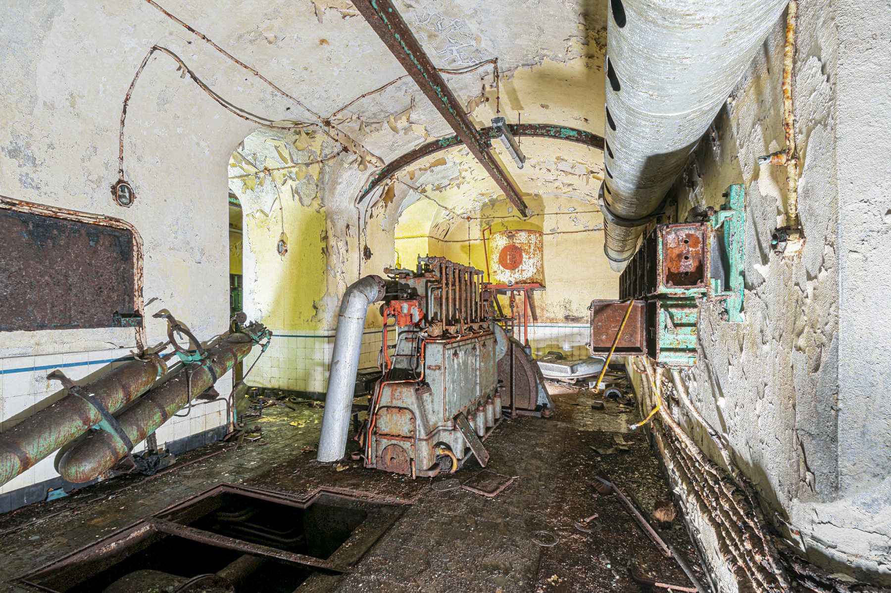 Ligne Maginot - SCHIESSECK - (Ouvrage d'artillerie) - Usine
Moteur Sulzer - David Palmer