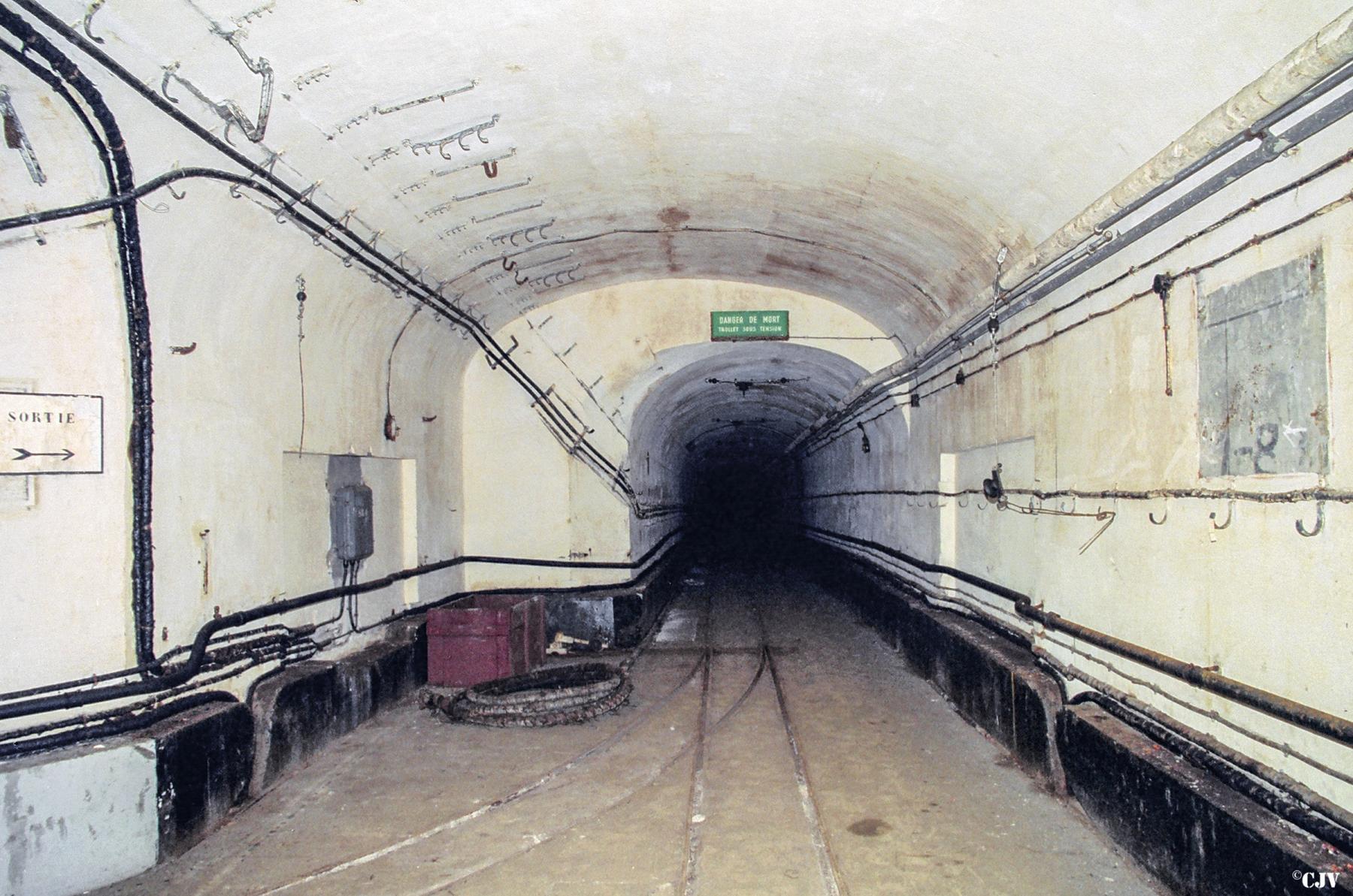 Ligne Maginot - SCHIESSECK - (Ouvrage d'artillerie) - Galerie principale
