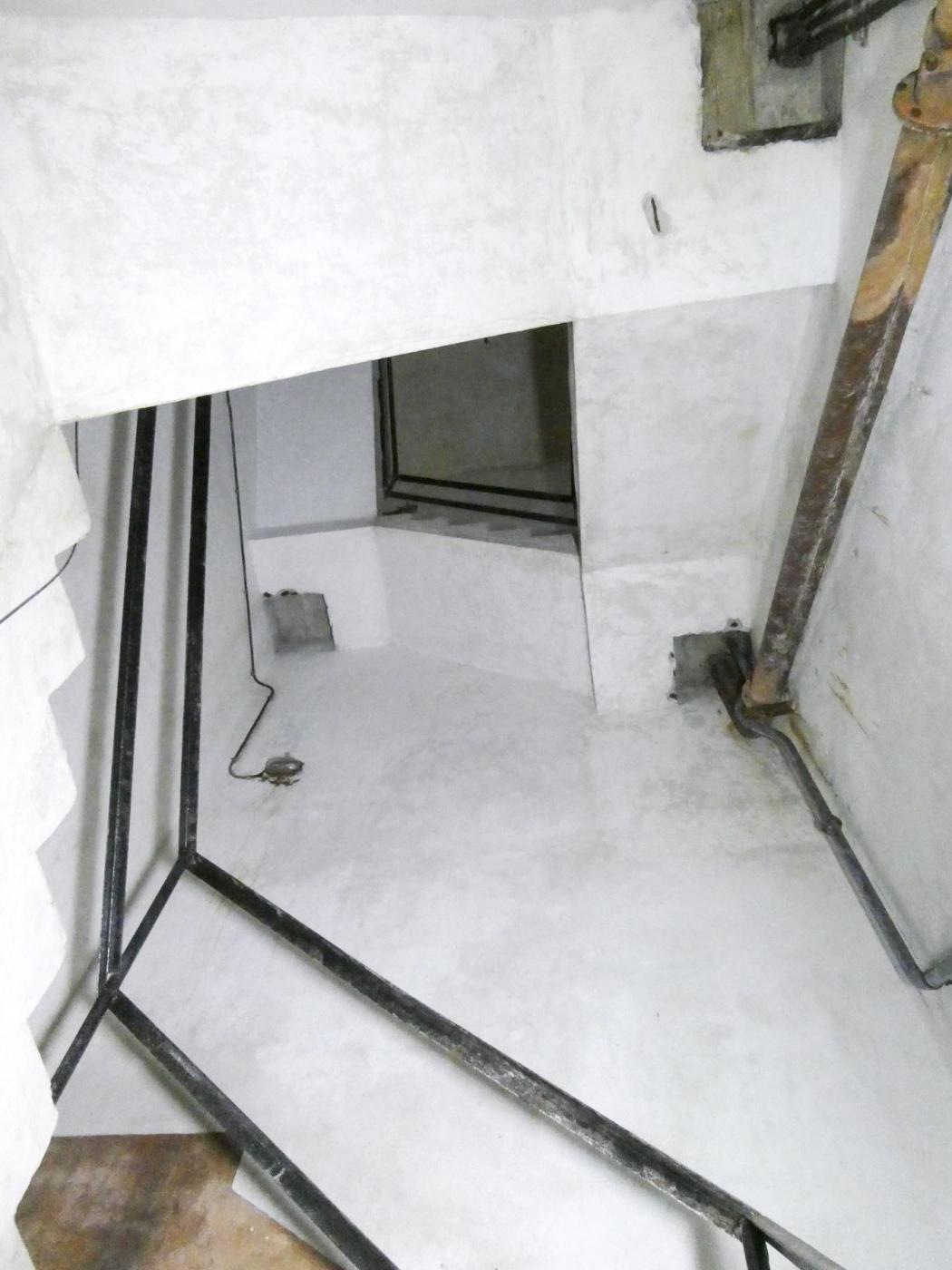 Ligne Maginot - RIMPLAS (RS) - (Ouvrage d'artillerie) - Bloc 2 
Accès - ELLENA Daniel - CUNY Philippe