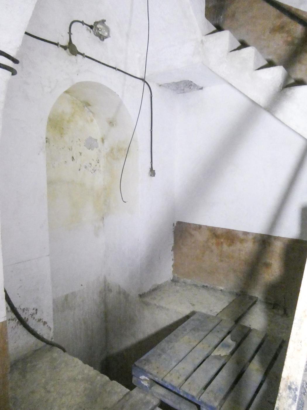 Ligne Maginot - RIMPLAS (RS) - (Ouvrage d'artillerie) - Bloc 2
Emplacement prévu pour un monte-charge - ELLENA Daniel - CUNY Philippe