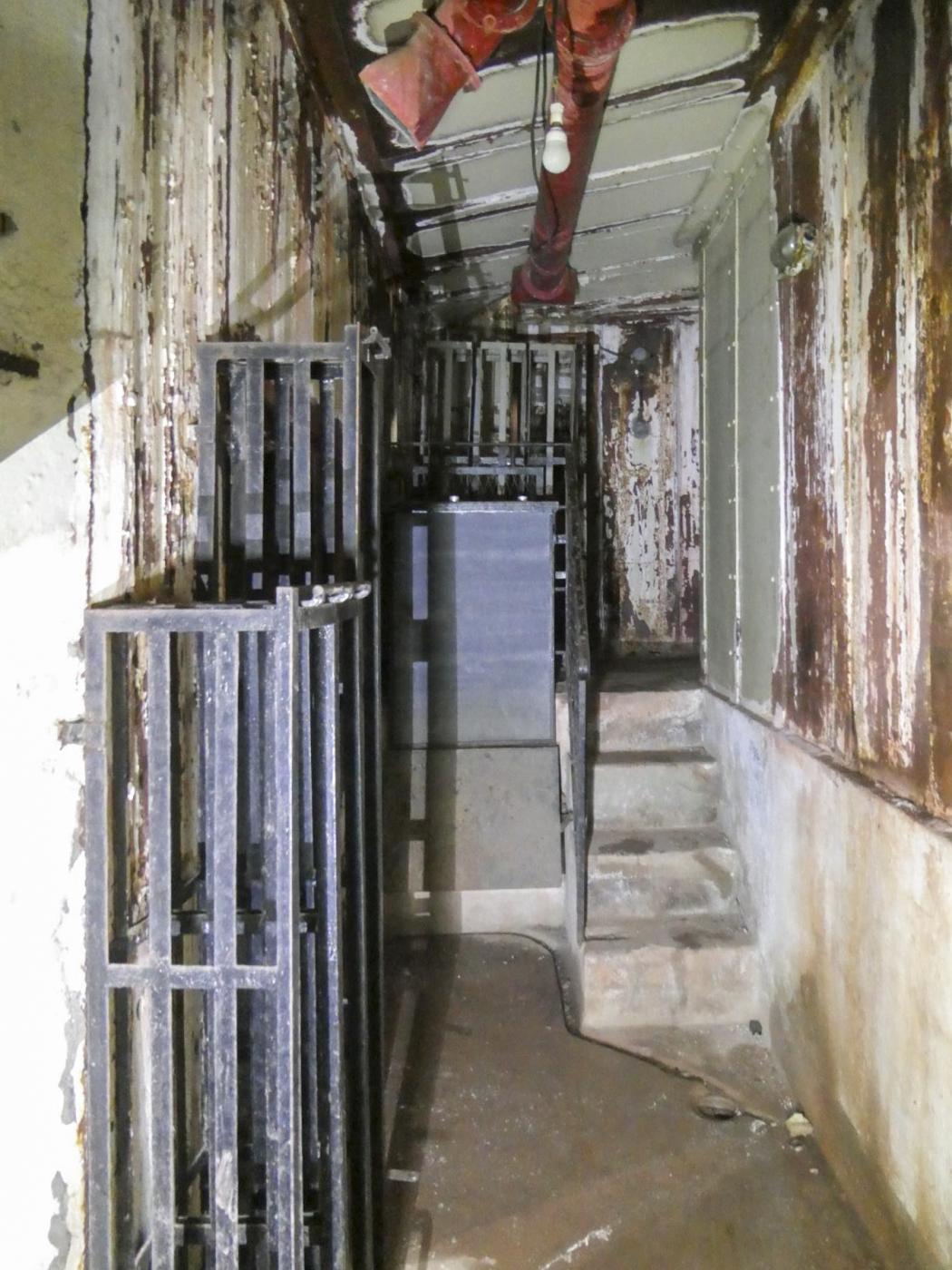 Ligne Maginot - RIMPLAS (RS) - (Ouvrage d'artillerie) - Bloc 5  - ELLENA Daniel - CUNY Philippe