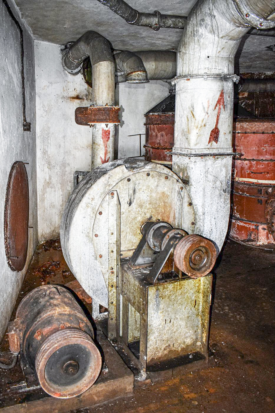 Ligne Maginot - METRICH - A17 - (Ouvrage d'artillerie) - Bloc 1
Salle des filtres du bloc - David Palmer