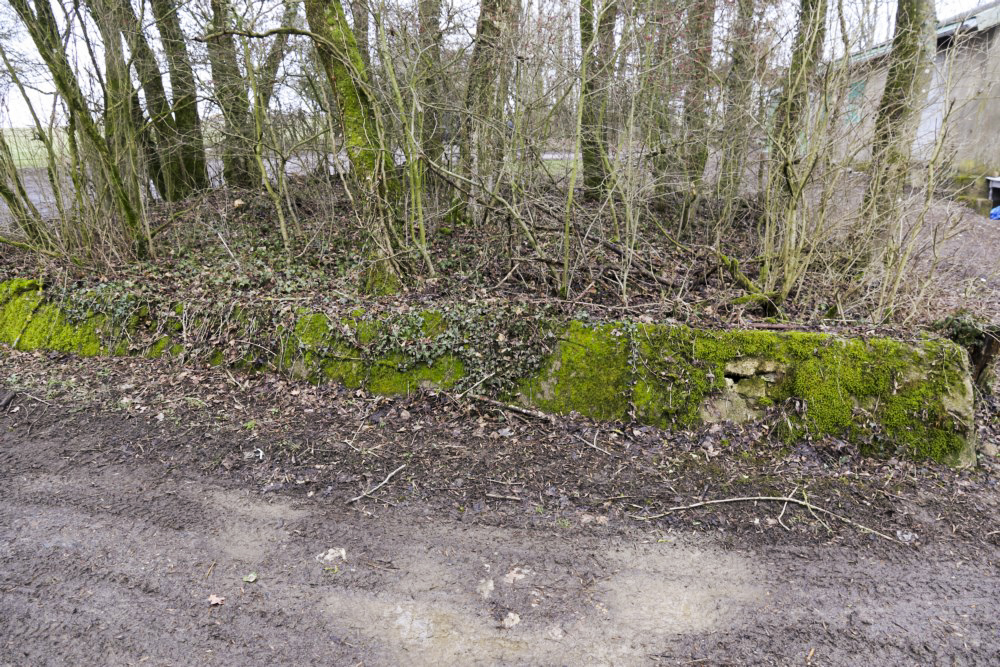 Ligne Maginot - COUME - (Casernement) - Les restes du casernement.