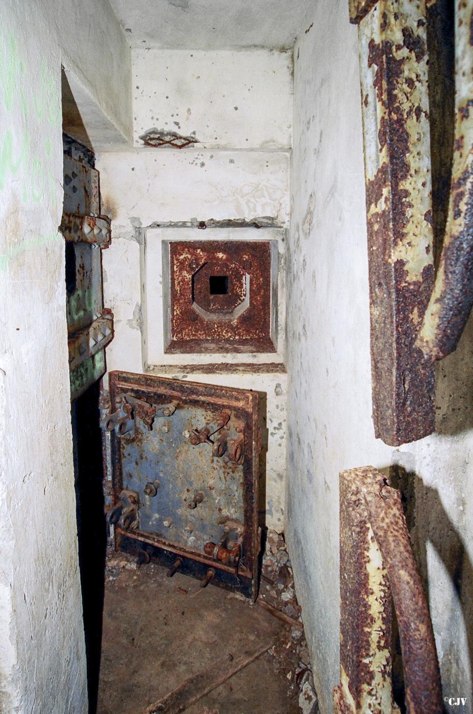 Ligne Maginot - WELSCHHOF - (Ouvrage d'infanterie) - Bloc 3
L'issue de secours