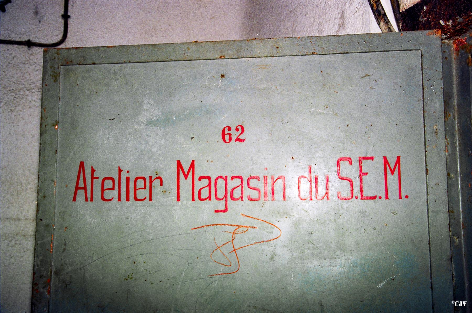 Ligne Maginot - WELSCHHOF - (Ouvrage d'infanterie) - Porte du magasin des electro mecaniciens - Lia VERMEULEN