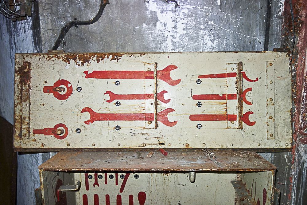 Ligne Maginot - HAUT POIRIER - (Ouvrage d'infanterie) - Bloc 1
Armoire à outils de la cloche AM