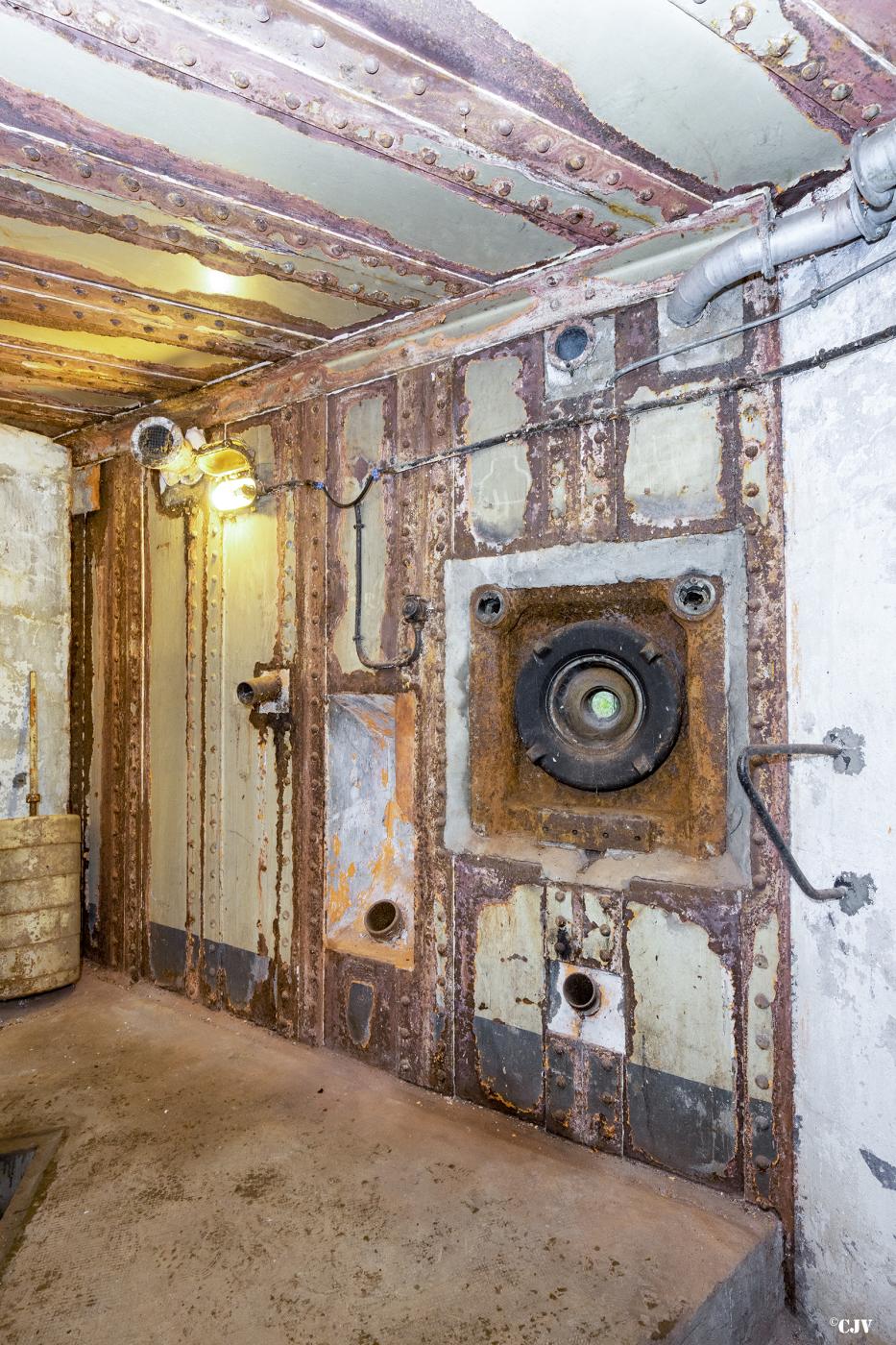 Ligne Maginot - HAUT POIRIER - (Ouvrage d'infanterie) - Bloc 3 - Lia VERMEULEN