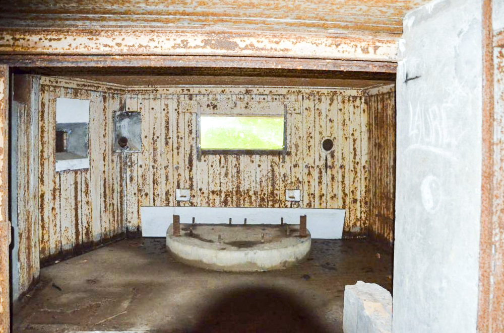 Ligne Maginot - 111 - BETTLACH NORD - (Casemate d'infanterie - Double) - Chambre de tir Canon nord
