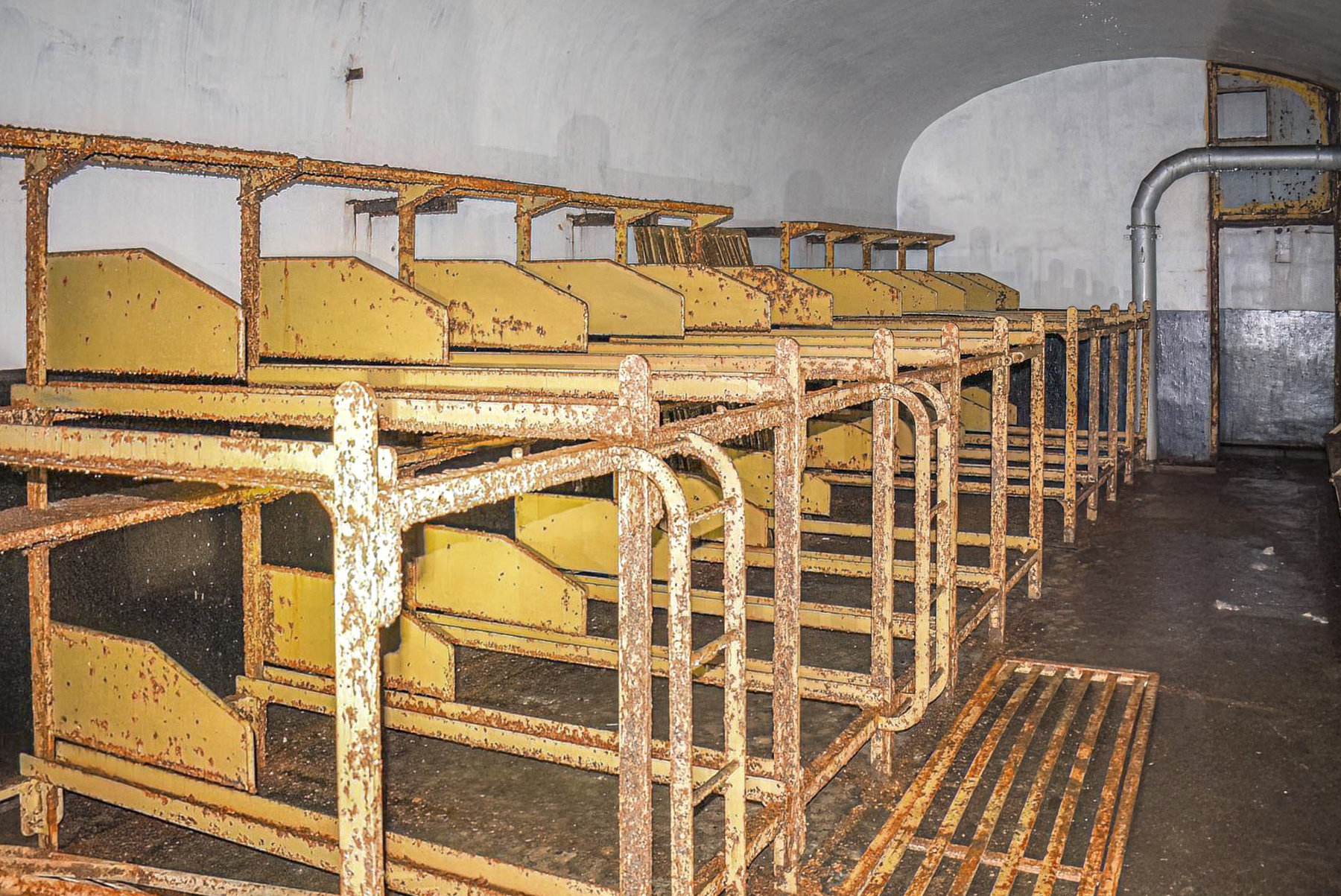 Ligne Maginot - FREUDENBERG (QUARTIER SCHIESSECK - I/37° RIF) - (Abri) - Chambrée - David Palmer