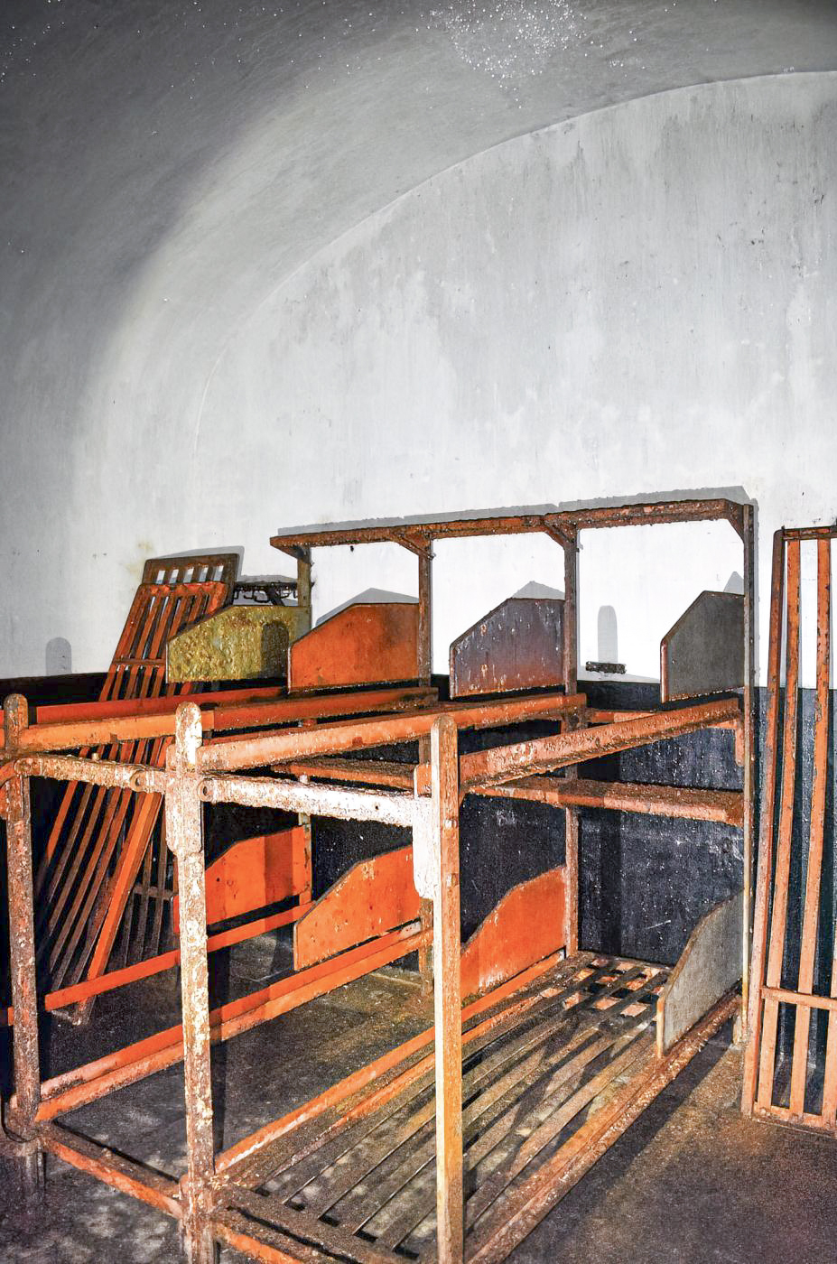 Ligne Maginot - FREUDENBERG (QUARTIER SCHIESSECK - I/37° RIF) - (Abri) - Chambre d'officiers - David Palmer
