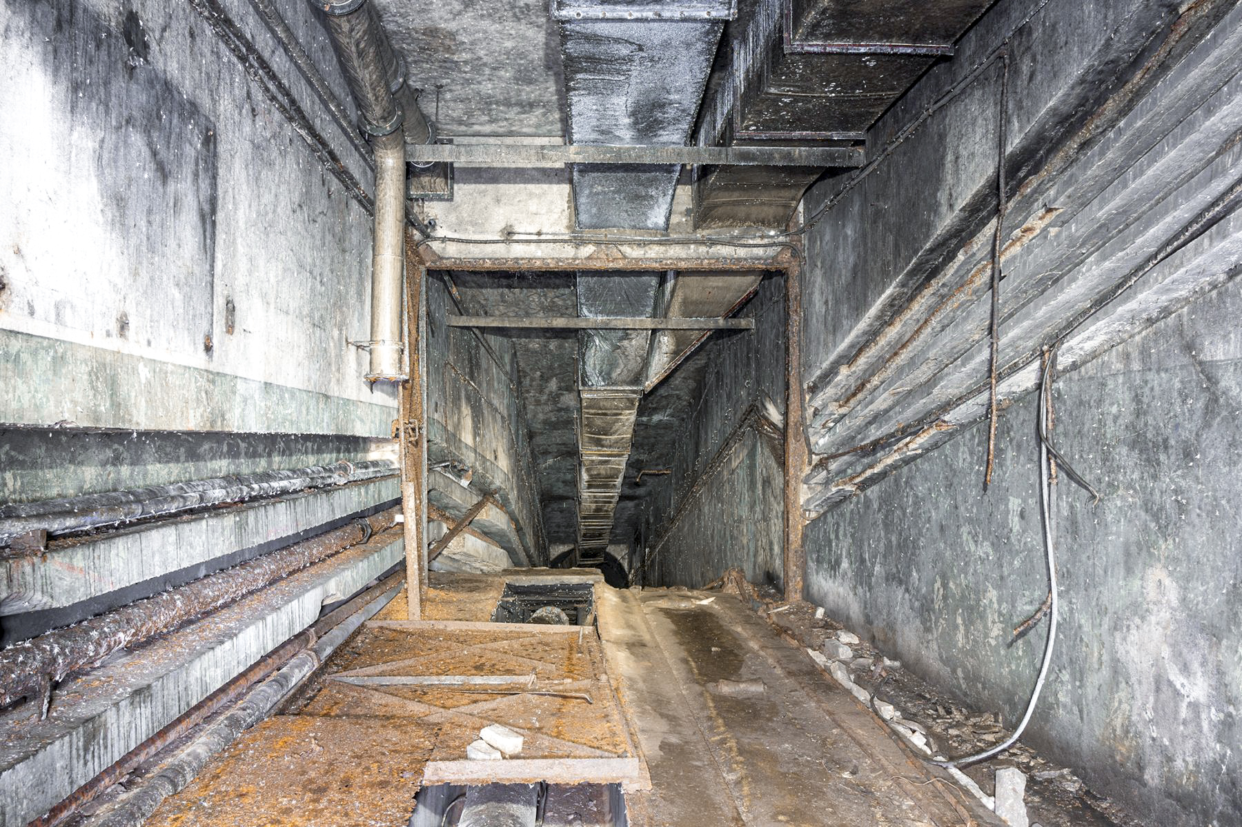 Ligne Maginot - BILLIG - A18 - (Ouvrage d'artillerie) - Entrée mixte
Plan incliné
 - David Palmer