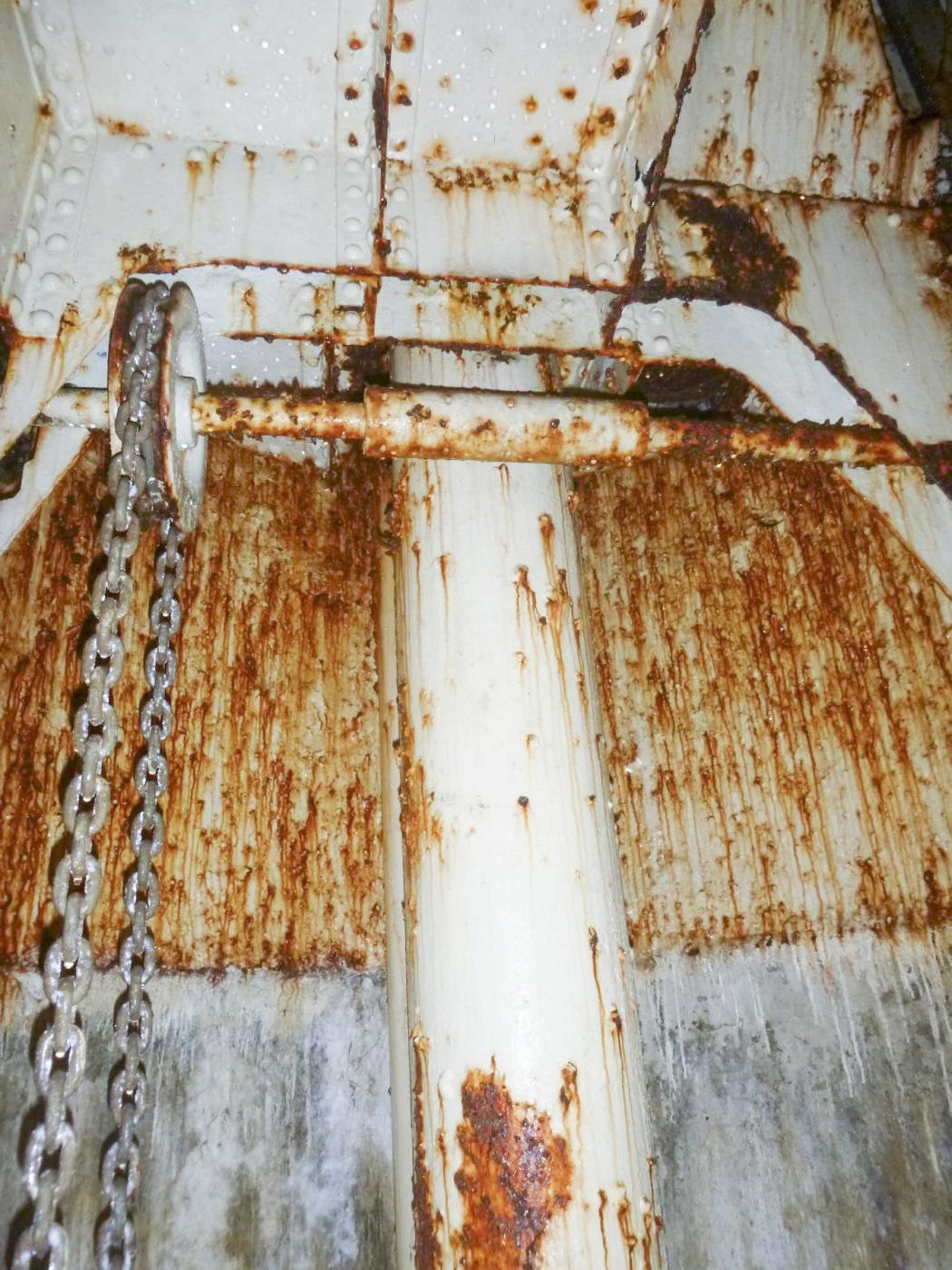 Ligne Maginot - FOUR A CHAUX - FAC - (Ouvrage d'artillerie) - Bloc 4
Plancher mobile de la cloche JM est  - J.Luc