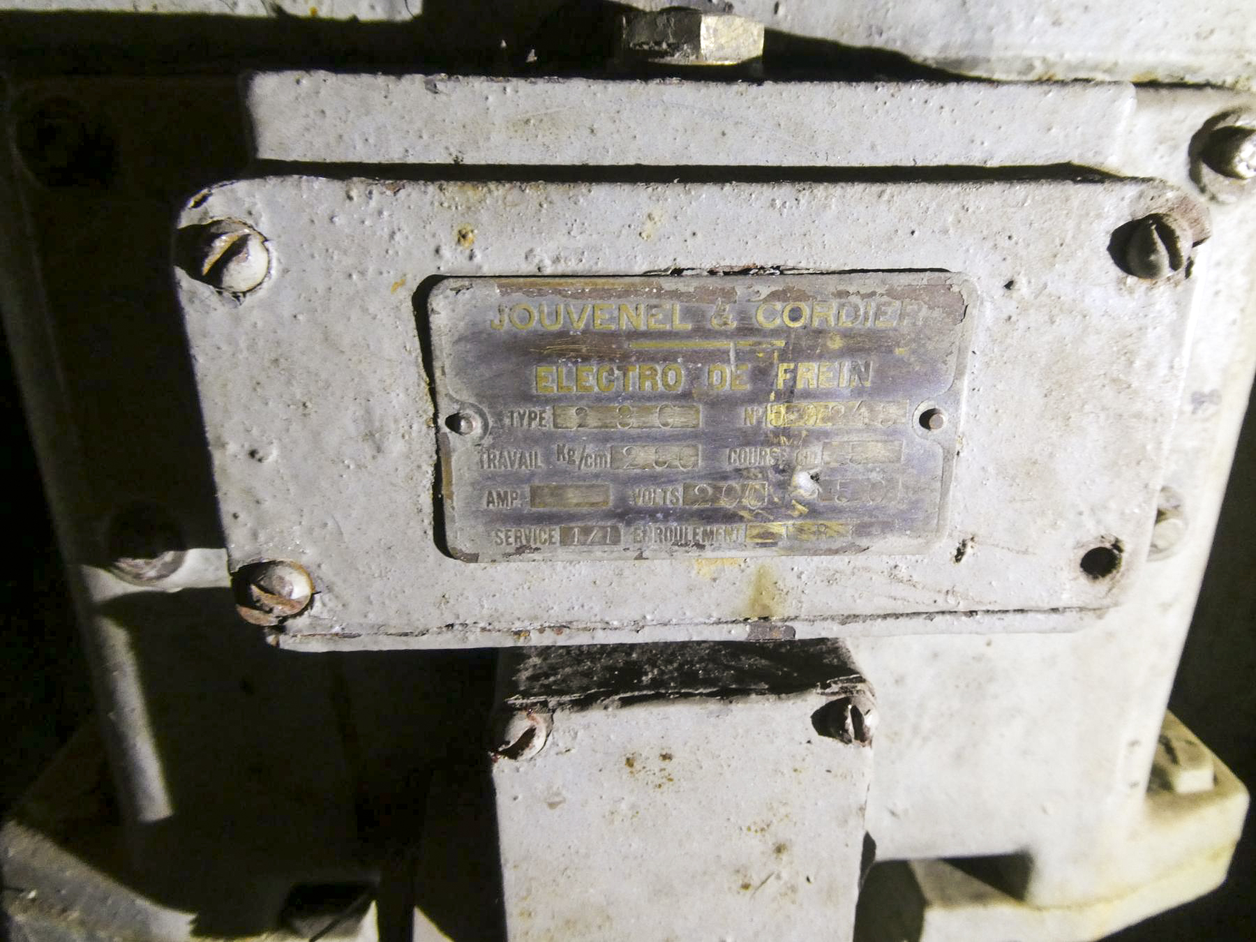 Ligne Maginot - MONT AGEL - (Ouvrage d'artillerie) - Bloc 5
Monte charges - ELLENA Daniel - CUNY Philippe