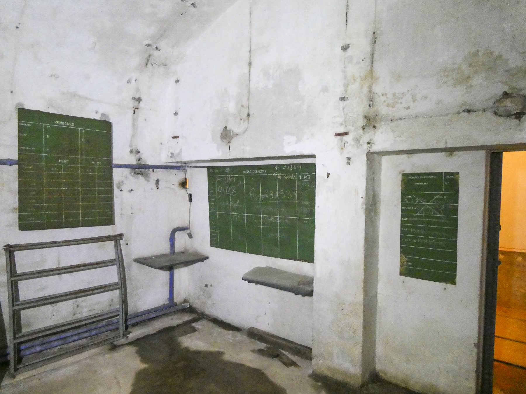 Ligne Maginot - MONT AGEL - (Ouvrage d'artillerie) - PC du bloc 5 - ELLENA Daniel - CUNY Philippe