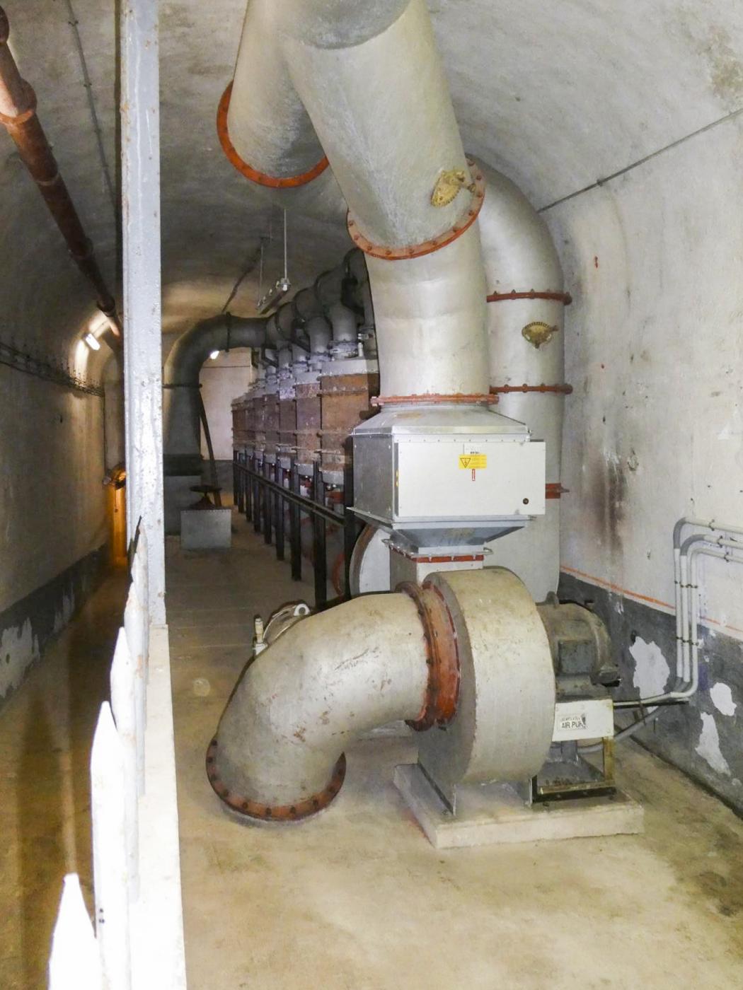 Ligne Maginot - MONT AGEL - (Ouvrage d'artillerie) - Ventilation principale - ELLENA Daniel - CUNY Philippe