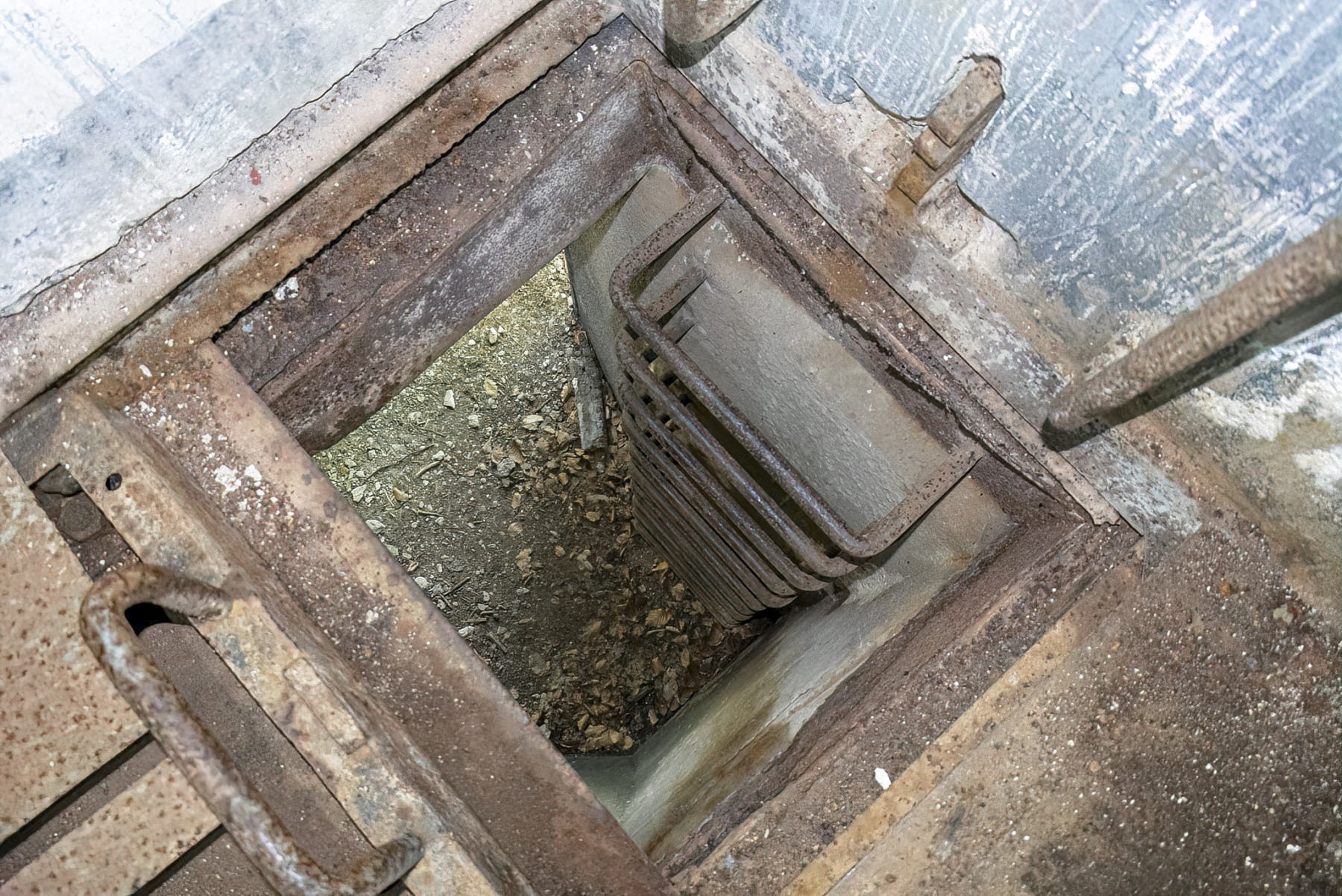 Ligne Maginot - HOCHWALD C3 - (Casemate d'infanterie - Double) - Issue de secours
 - David Palmer