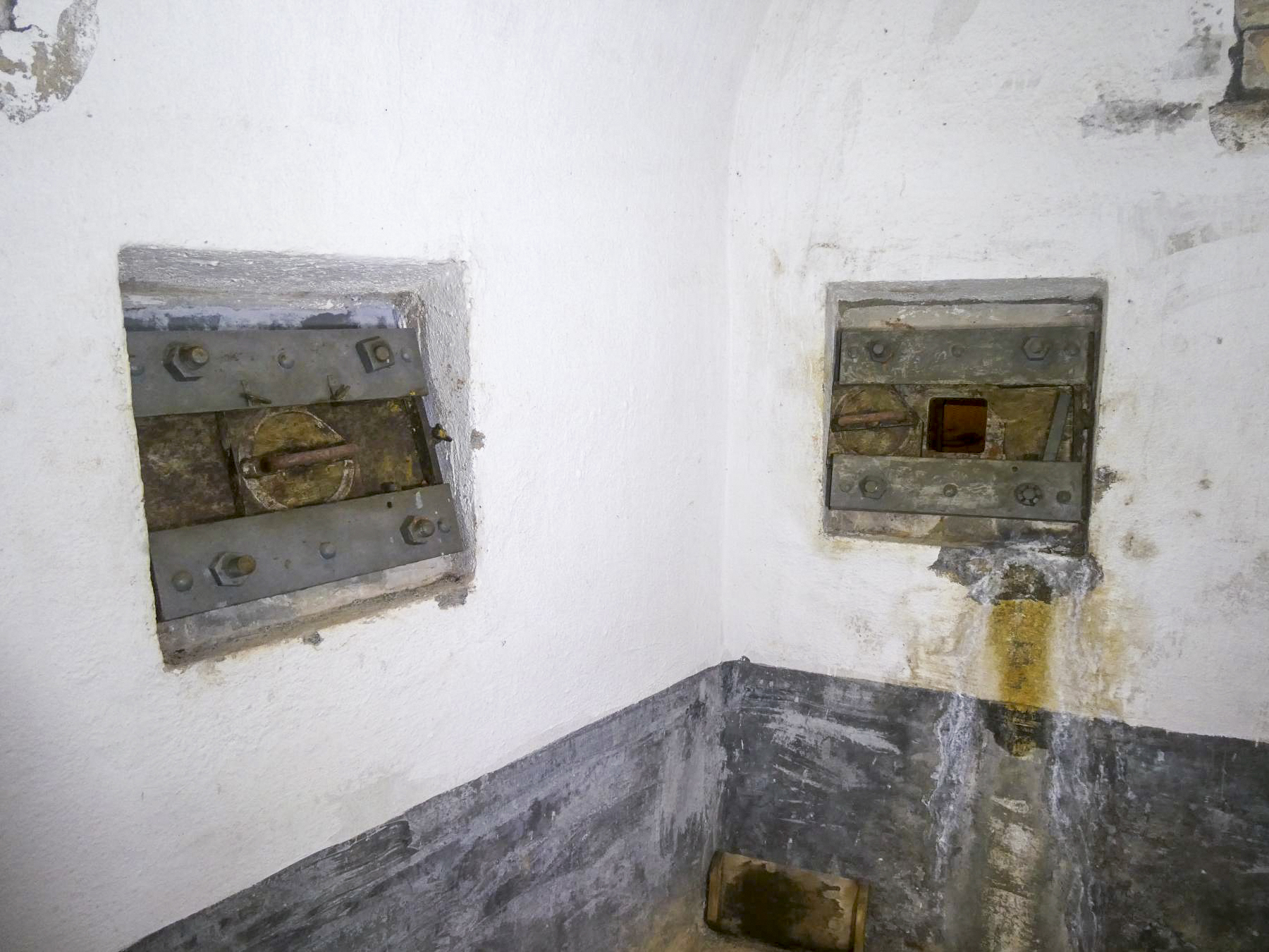 Ligne Maginot - MONT AGEL - (Ouvrage d'artillerie) - 















 - ELLENA Daniel - CUNY Philippe