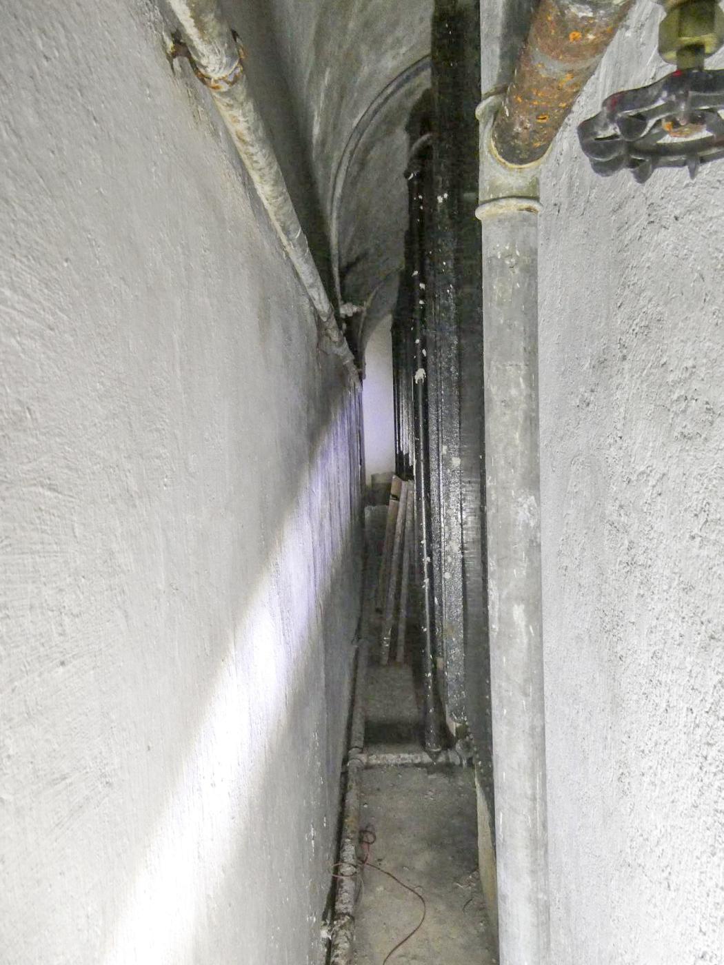 Ligne Maginot - MONT AGEL - (Ouvrage d'artillerie) - Réserve d'eau - ELLENA Daniel - CUNY Philippe