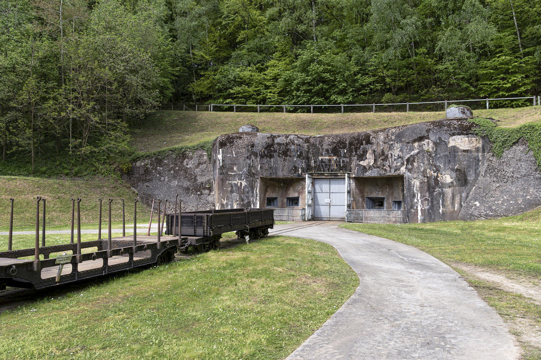 Ligne Maginot - SIMSERHOF - (Ouvrage d'artillerie) - Entrée munitions - David Palmer
