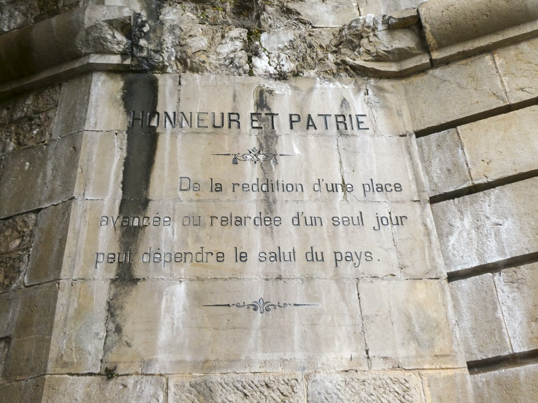 Ligne Maginot - REDUIT (1°BIE 157°RAP)  - (Position d'artillerie préparée) -  - ELLENA Daniel - CUNY Philippe