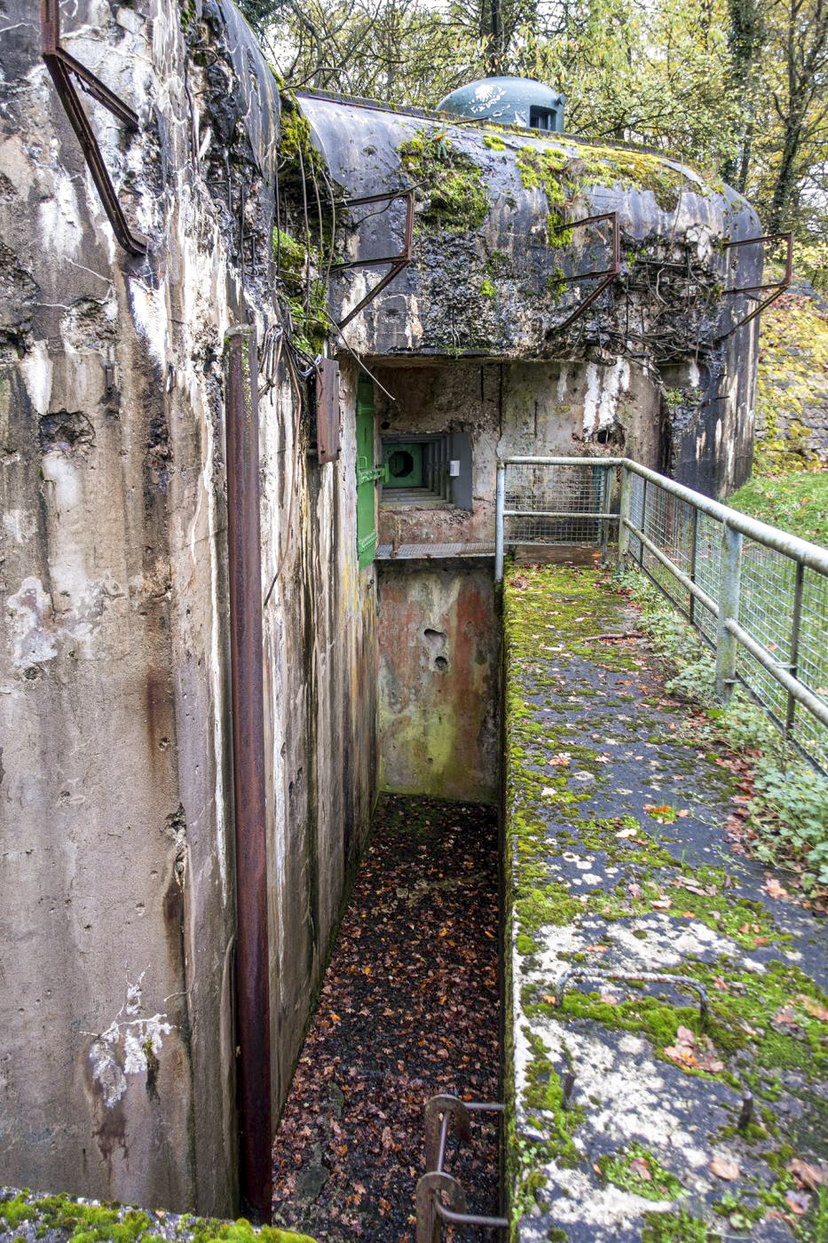 Ligne Maginot - BAMBESCH - A35 - (Ouvrage d'infanterie) - Bloc 3
Fossé diamant  - David Palmer