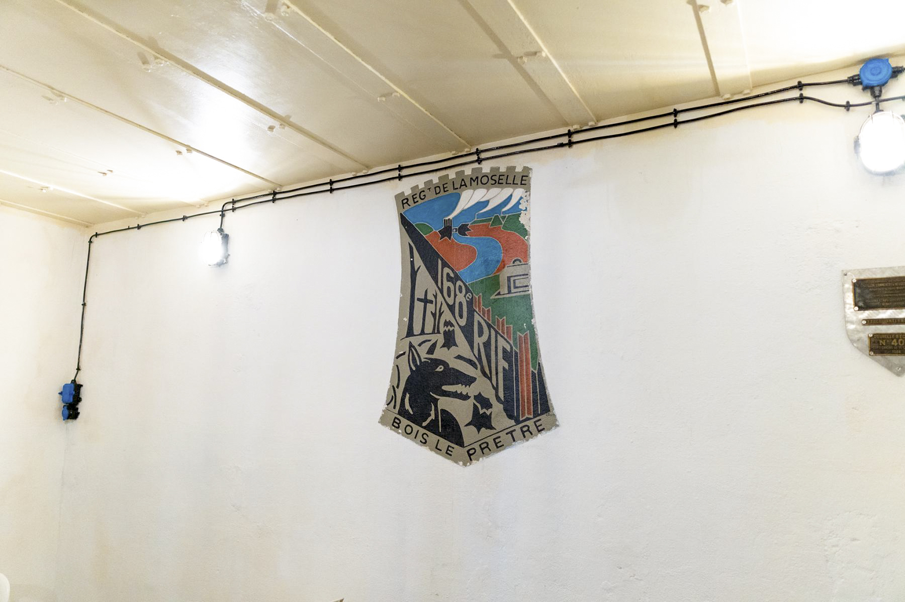 Ligne Maginot - BOIS KARRE - A12 - (Ouvrage d'infanterie) - Reproduction faite dans l'ouvrage de l'insigne du 168° RIF par Mme GOBY - David Palmer