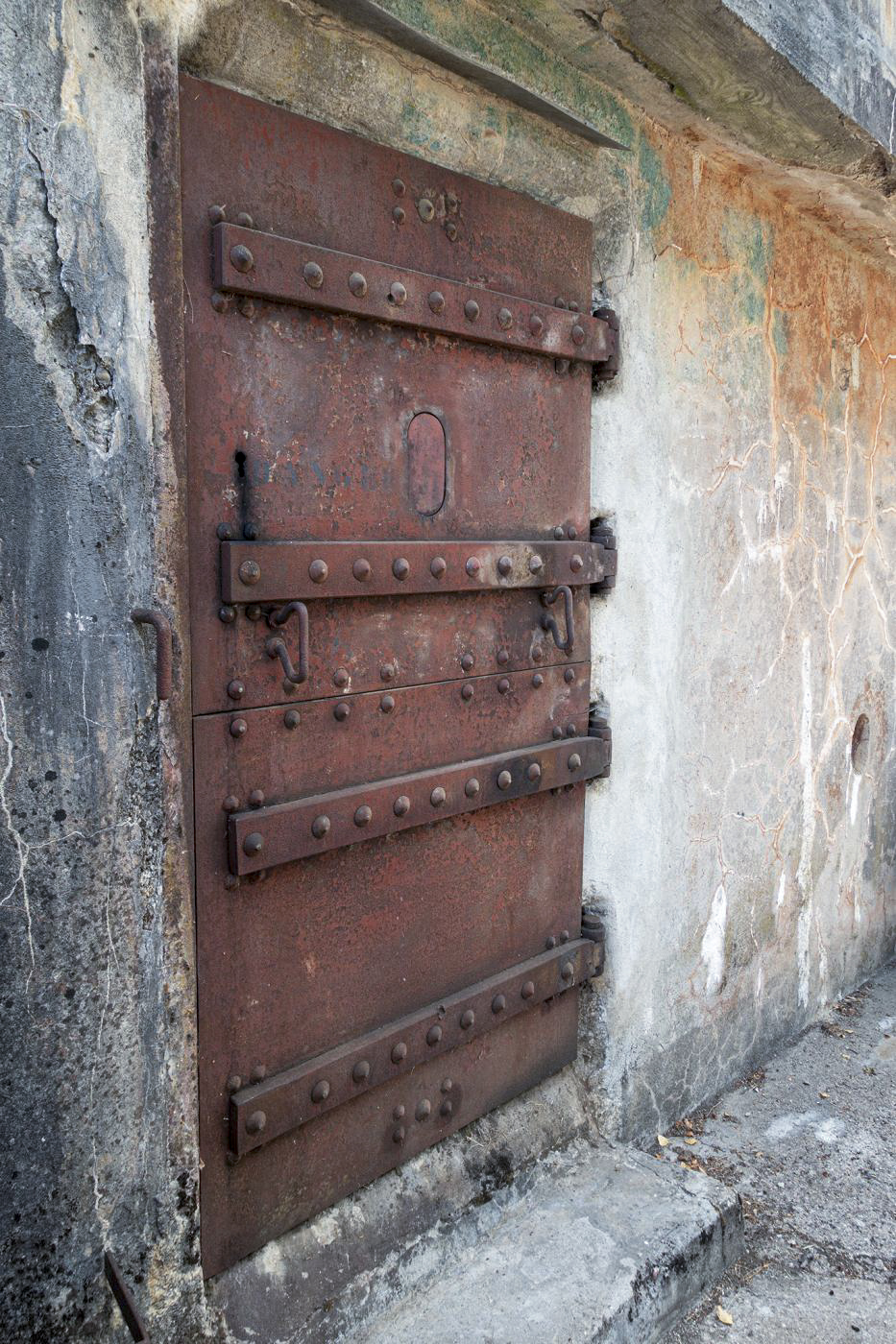 Ligne Maginot - EINSELING NORD - C72 - (Casemate d'infanterie - Simple) - Entrée gauche

 - David Palmer