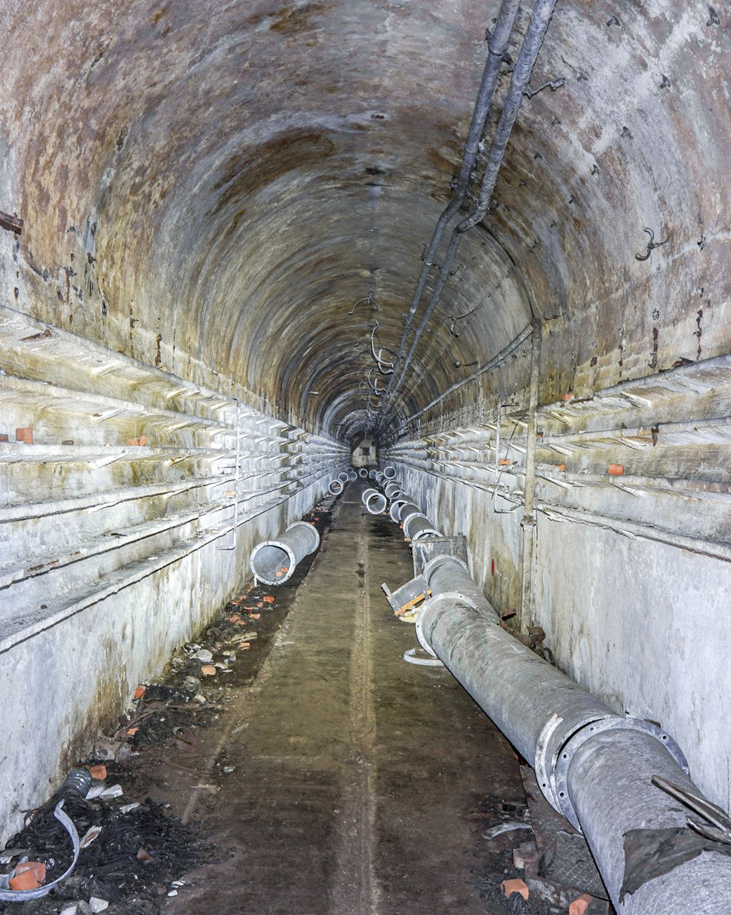 Ligne Maginot - BREHAIN - A6 - (Ouvrage d'artillerie) - Galerie entre usine et caserne
 - David Palmer