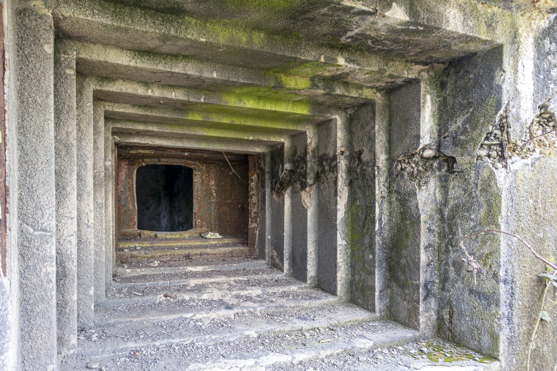 Ligne Maginot - 31/3 - SAASENHEIM - (Casemate d'infanterie - Double) - Créneau JM/47 de la chambre de tir Sud - David Palmer