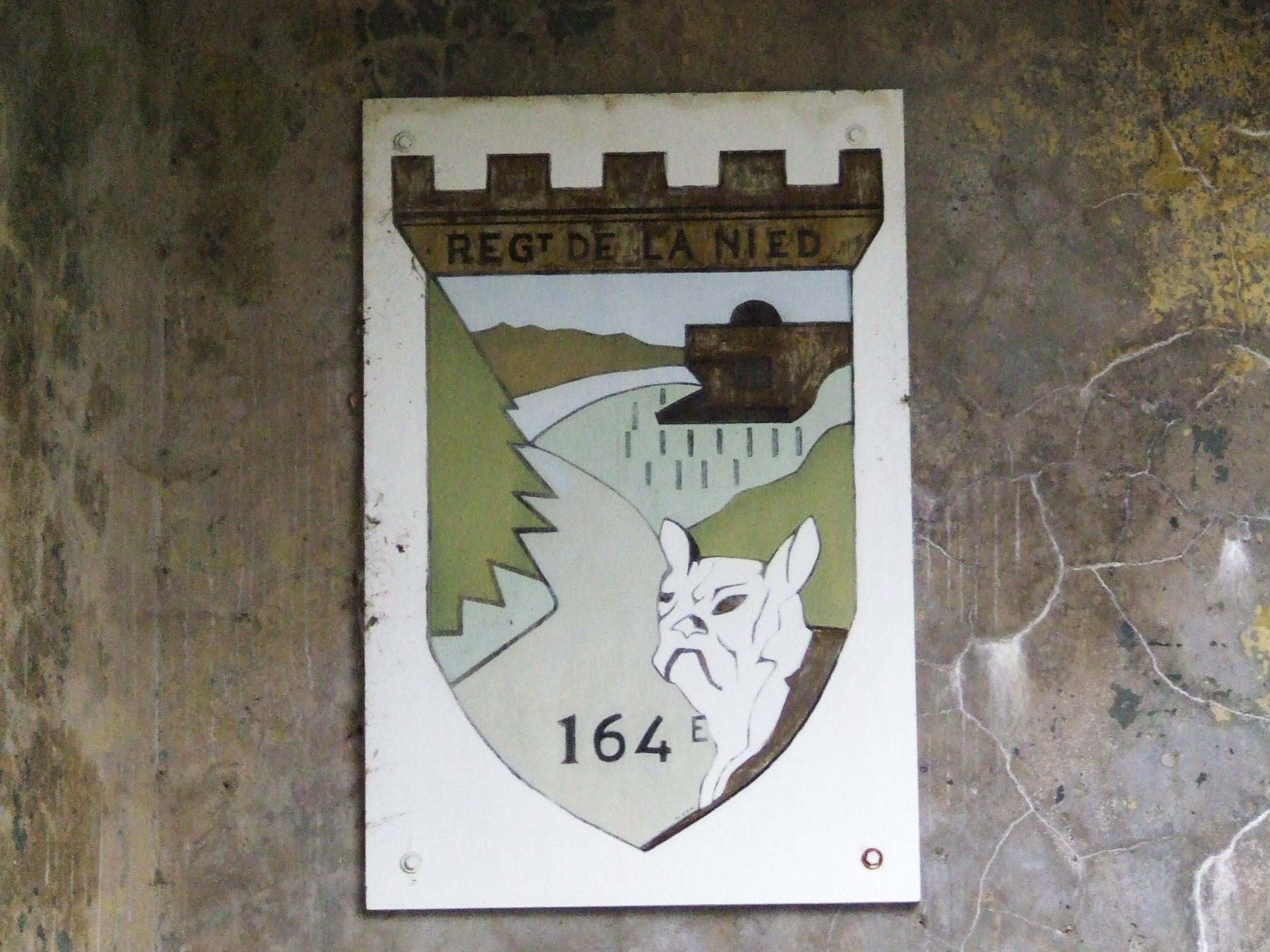 Ligne Maginot - MICHELSBERG - A22 - (Ouvrage d'artillerie) - Entrée mixte
Insigne de la 164ème R.I.F - STENGER Mathieu