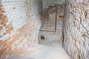 Ligne Maginot - FORT LEFEBVRE - (Divers) - Escalier donnant accès à l'étage