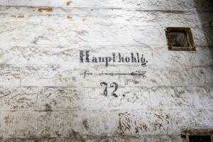 Ligne Maginot - FORT LEFEBVRE - (Divers) - Ancien lettrage allemand 'Haupthohlgang'