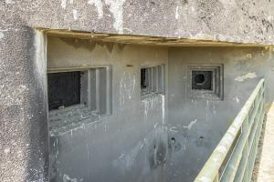 Ligne Maginot - SCHOENENBOURG - (Ouvrage d'artillerie) - Bloc 6
Les créneaux pour jumelages de mitrailleuses Reibel, canon antichar de 47mm et un créneau FM
