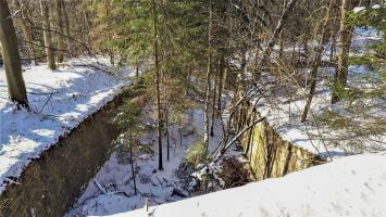 Ligne Maginot - HOCHWALD C2 - (Casemate d'infanterie) - Le fossé vue depuis la casemate