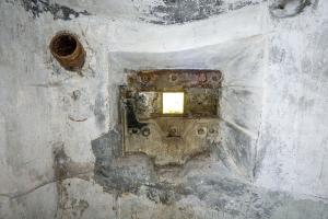Ligne Maginot - WINDSTEIN - (Casemate d'infanterie - Double) - Créneau FM de défense rapprochée de l'entrée
