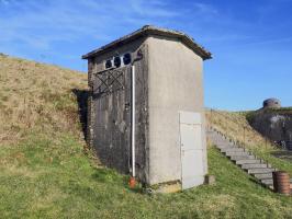 Ligne Maginot - LA FERTE - (Ouvrage d'infanterie) - Transformateur de l'alimentation extérieure à coté du bloc 1
