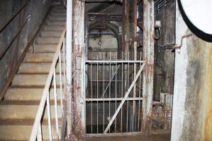 Ligne Maginot - MICHELSBERG - A22 - (Ouvrage d'artillerie) - Bloc 6
Le monte-charge et l'escalier 