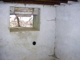 Ligne Maginot - BOIS DE HOFFEN 2 - (Blockhaus pour arme infanterie) - Créneau vu de l'intérieur