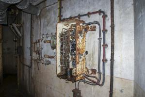 Ligne Maginot - MICHELSBERG - A22 - (Ouvrage d'artillerie) - Bloc 6
Le tableau électrique de la tourelle.