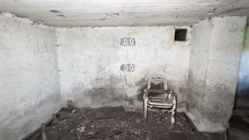 Ligne Maginot - BUCHHOLZERBERG EST - (Blockhaus pour arme infanterie) - Chambre de tir droite
Support du ventilateur et réservation de la prise d'air