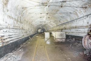 Ligne Maginot - MOLVANGE - A9 - (Ouvrage d'artillerie) - Gare A en dessous du plan incliné
