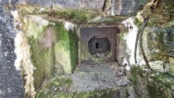 Ligne Maginot - HOCHWALD C6 - (Casemate d'infanterie - double) - Créneau Fusil mitrailleur Type A de protection de l'entrée