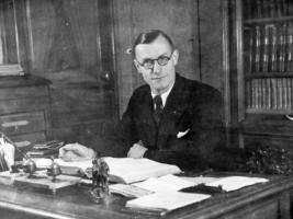 Ligne Maginot - NONNENBERG - X17 - (Abri) - Le lieutenant LORENTZ, commandant de l'abri